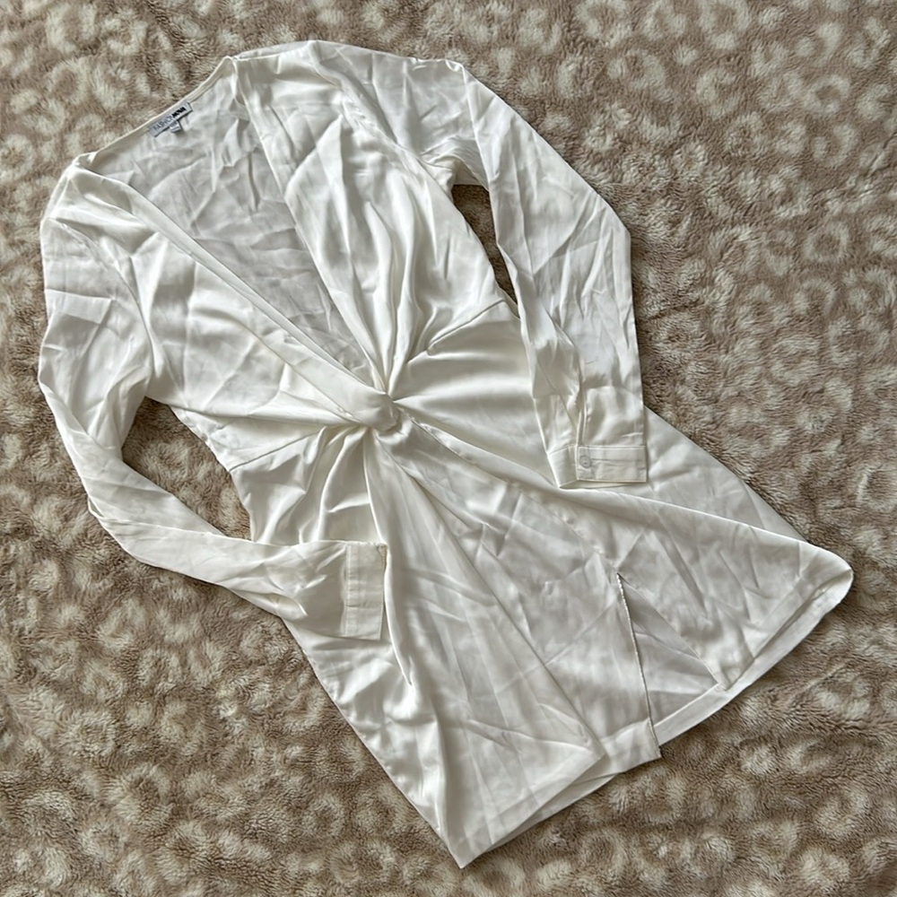 Fashionnova - sugar free white dress 🤍